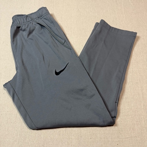 Nike Dri Fit Standard Fit Joggers Sweatpants Men's Size Small Gray Drawstring - Picture 1 of 7